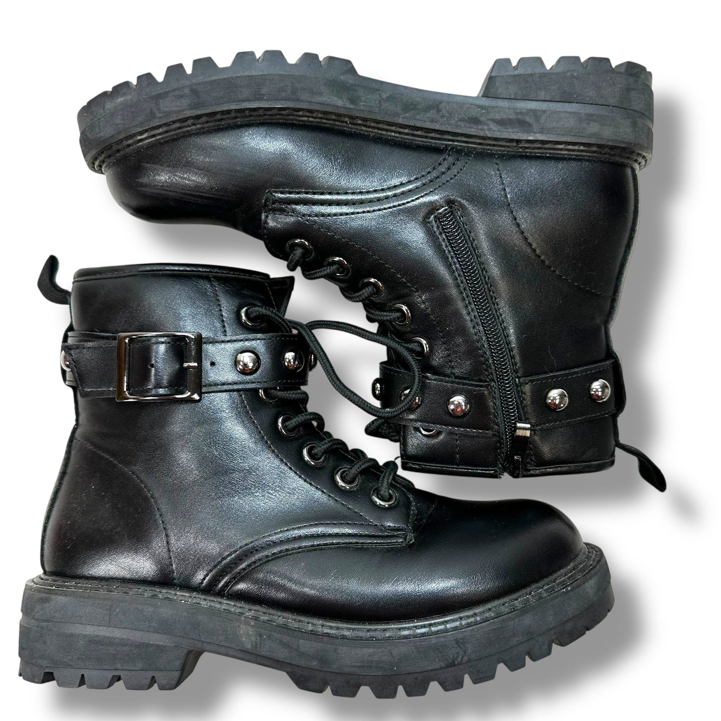 Boots Ankle Flats By Cushionaire In Black, Size: 7.5