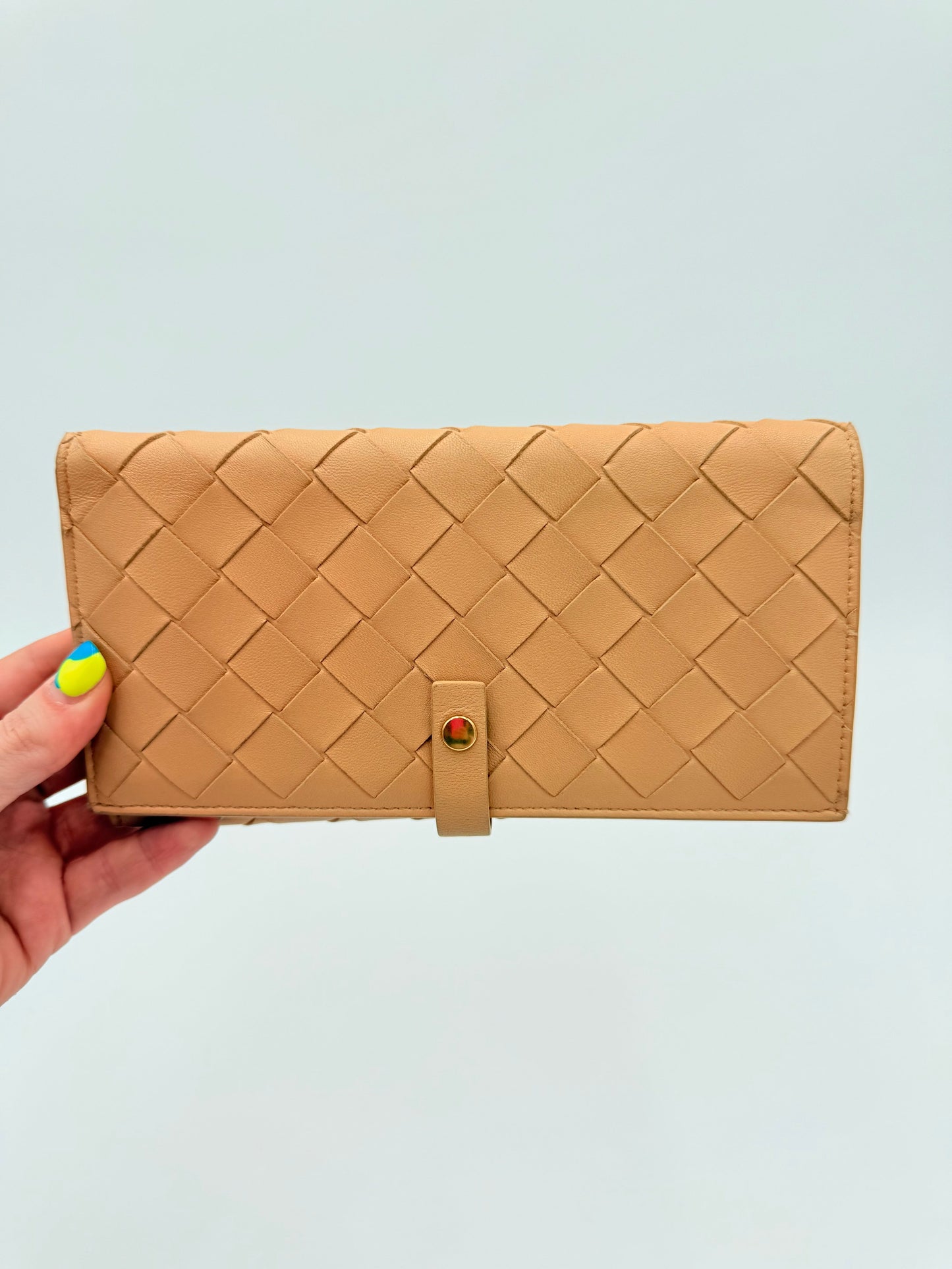 Wallet Luxury Designer By Bottega Veneta In Tan, Size:Medium