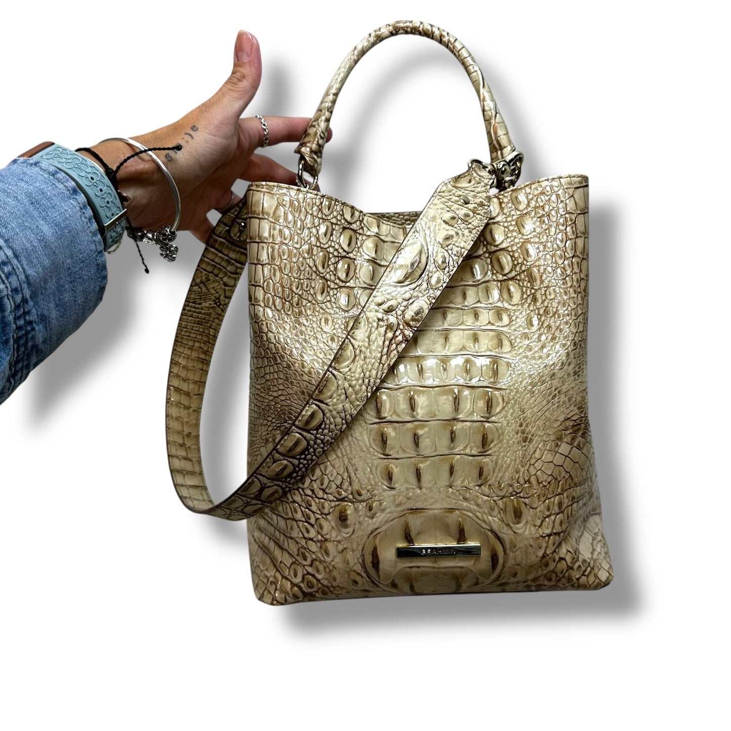 Amelia Croc Embossed Leather Bucket Bag Handbag Designer By Brahmin, Size: Medium