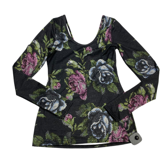 Athletic Top Ls Crewneck By Lululemon In Black & Green, Size:S