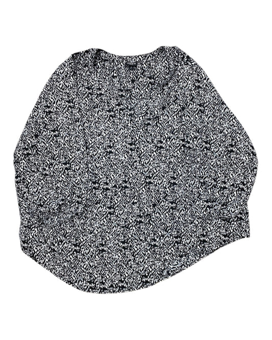 Top 3/4 Sleeve By Torrid In Black & White, Size:3X