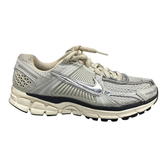 Shoes Sneakers By Nike In Grey, Size:7