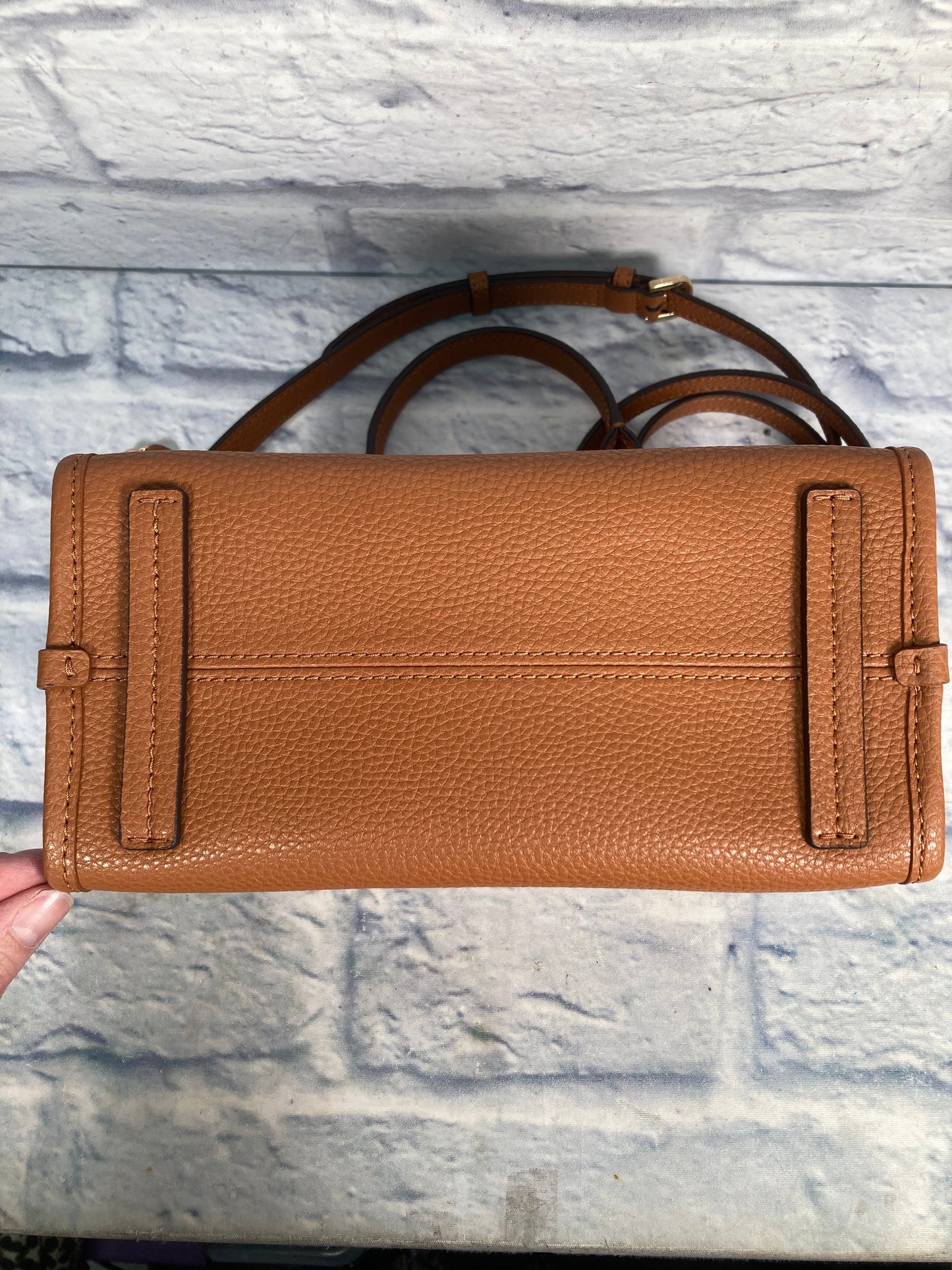 Crossbody Luxury Designer By Marc Jacobs, Size: Medium