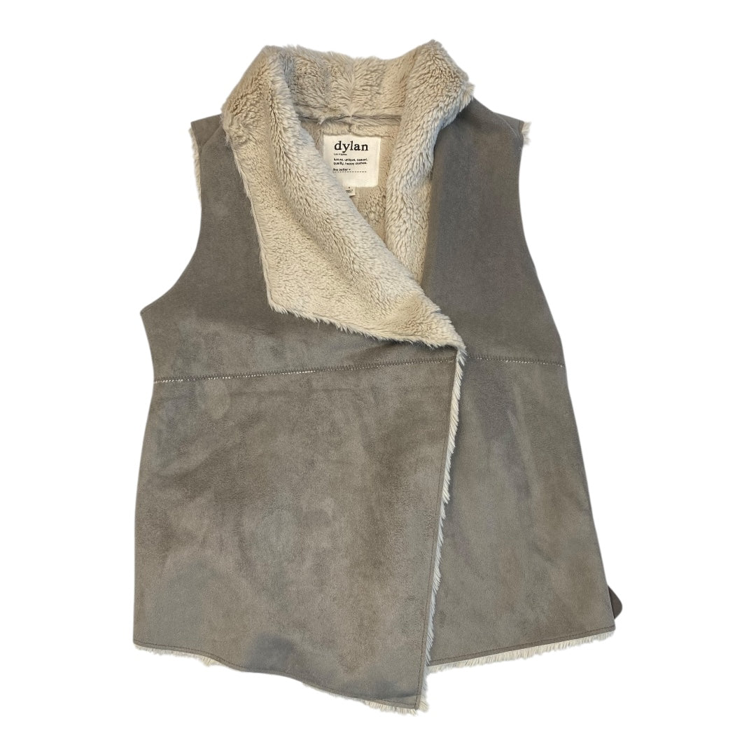 Vest Faux Fur & Sherpa By Dylan In Grey, Size:S