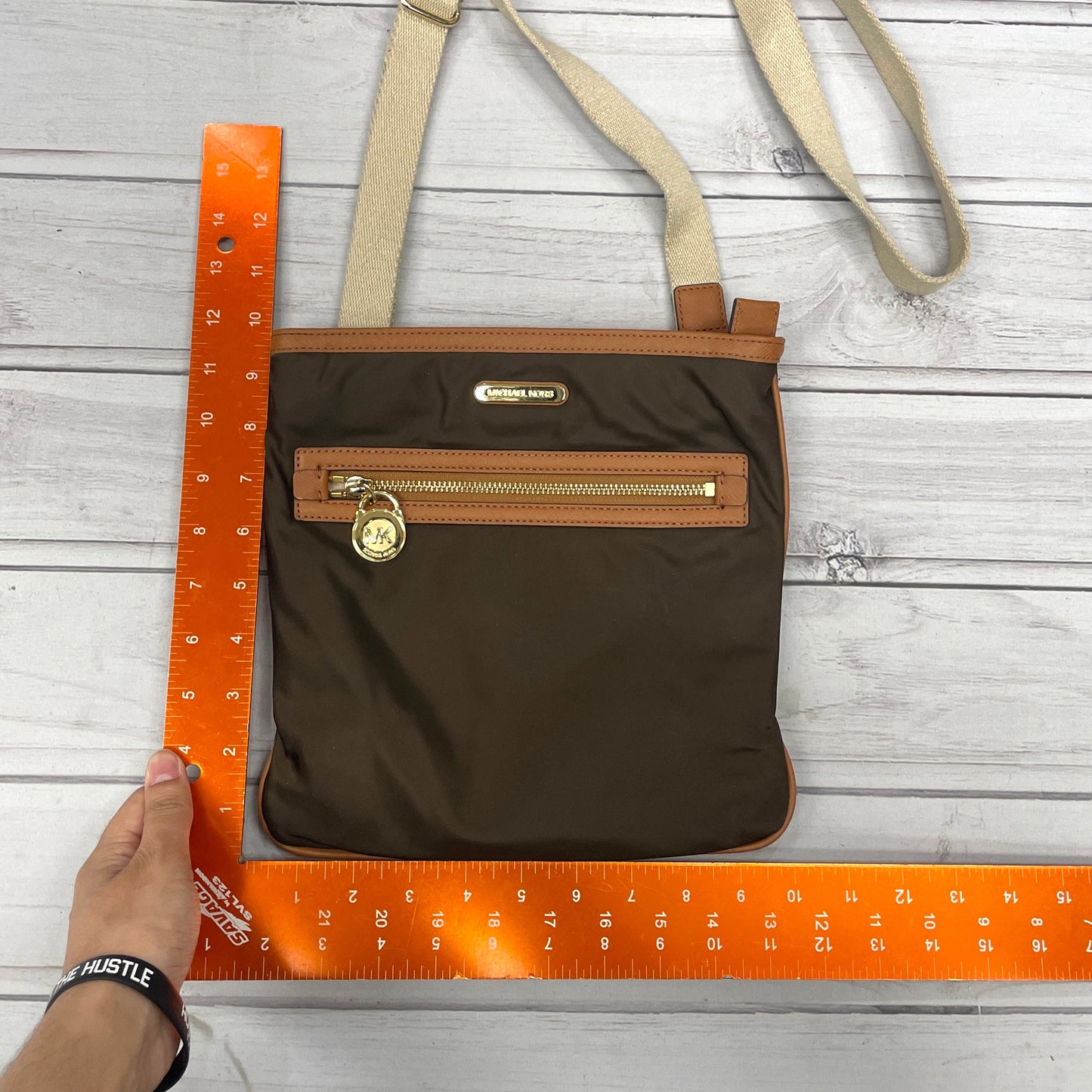 Crossbody Designer By Michael Kors, Size: Medium