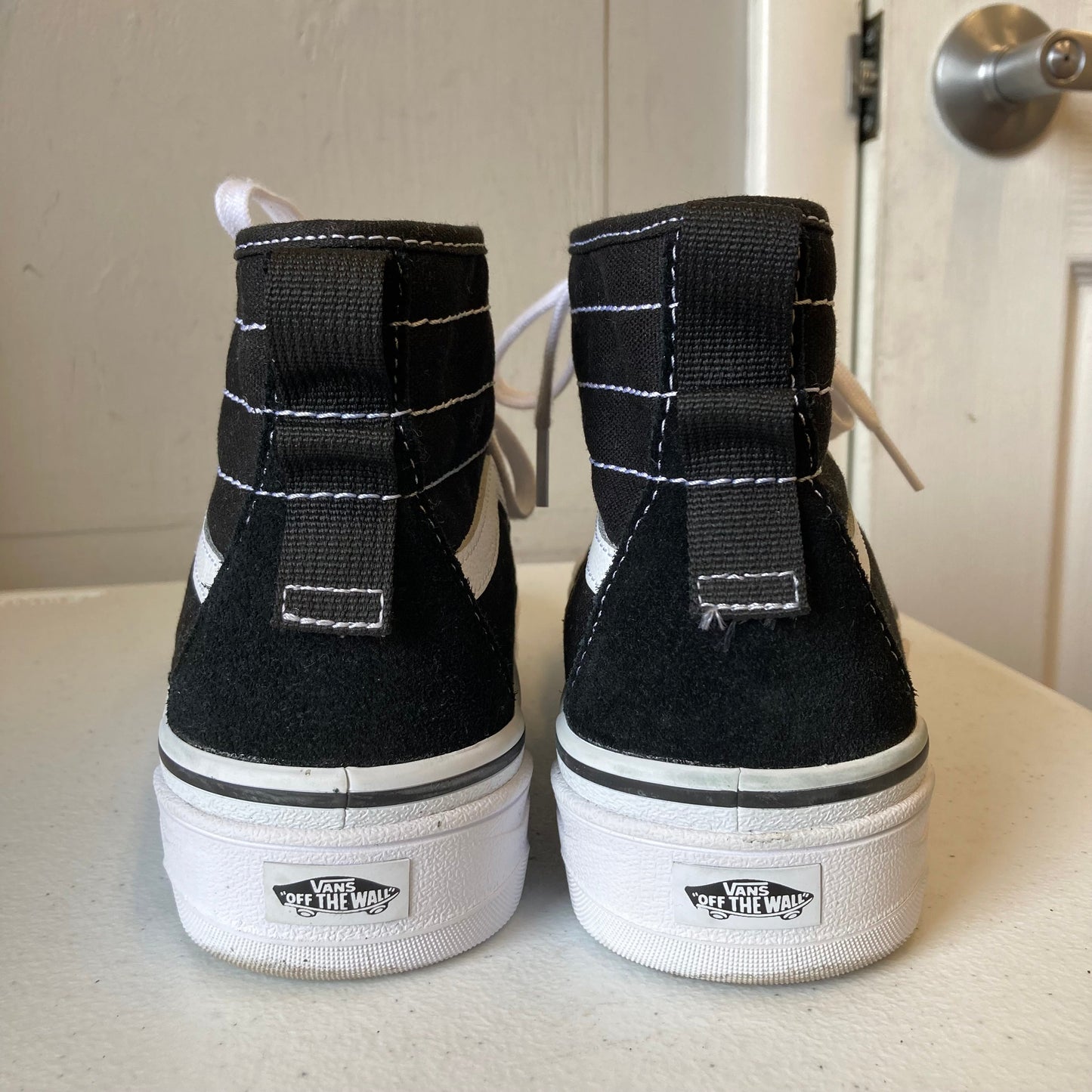 Shoes Sneakers By Vans In Black & White, Size:7.5