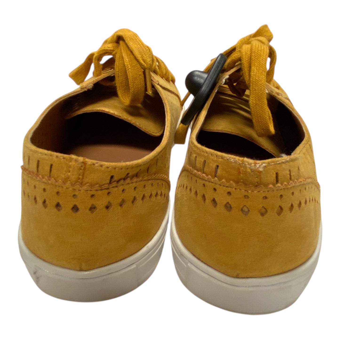 Shoes Athletic By Torrid In Gold, Size:9