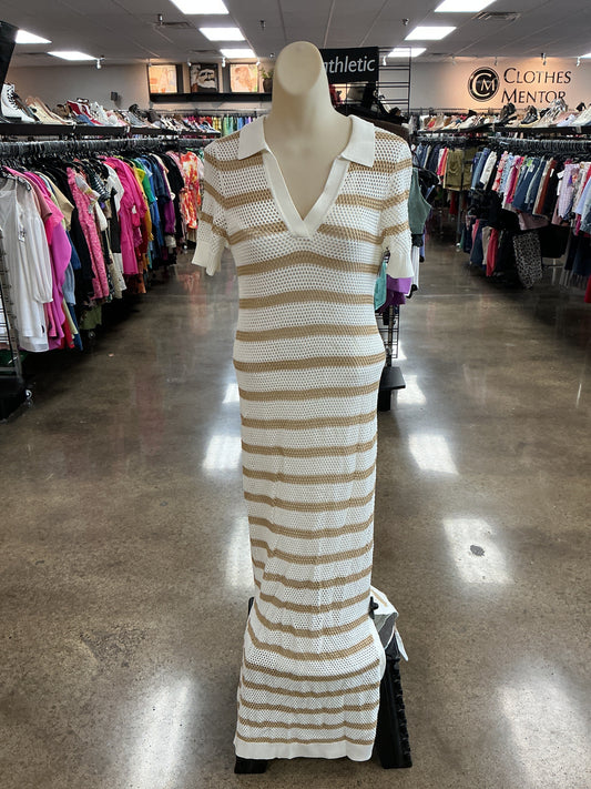 Dress Casual Maxi By Clothes Mentor In Tan & White, Size:S