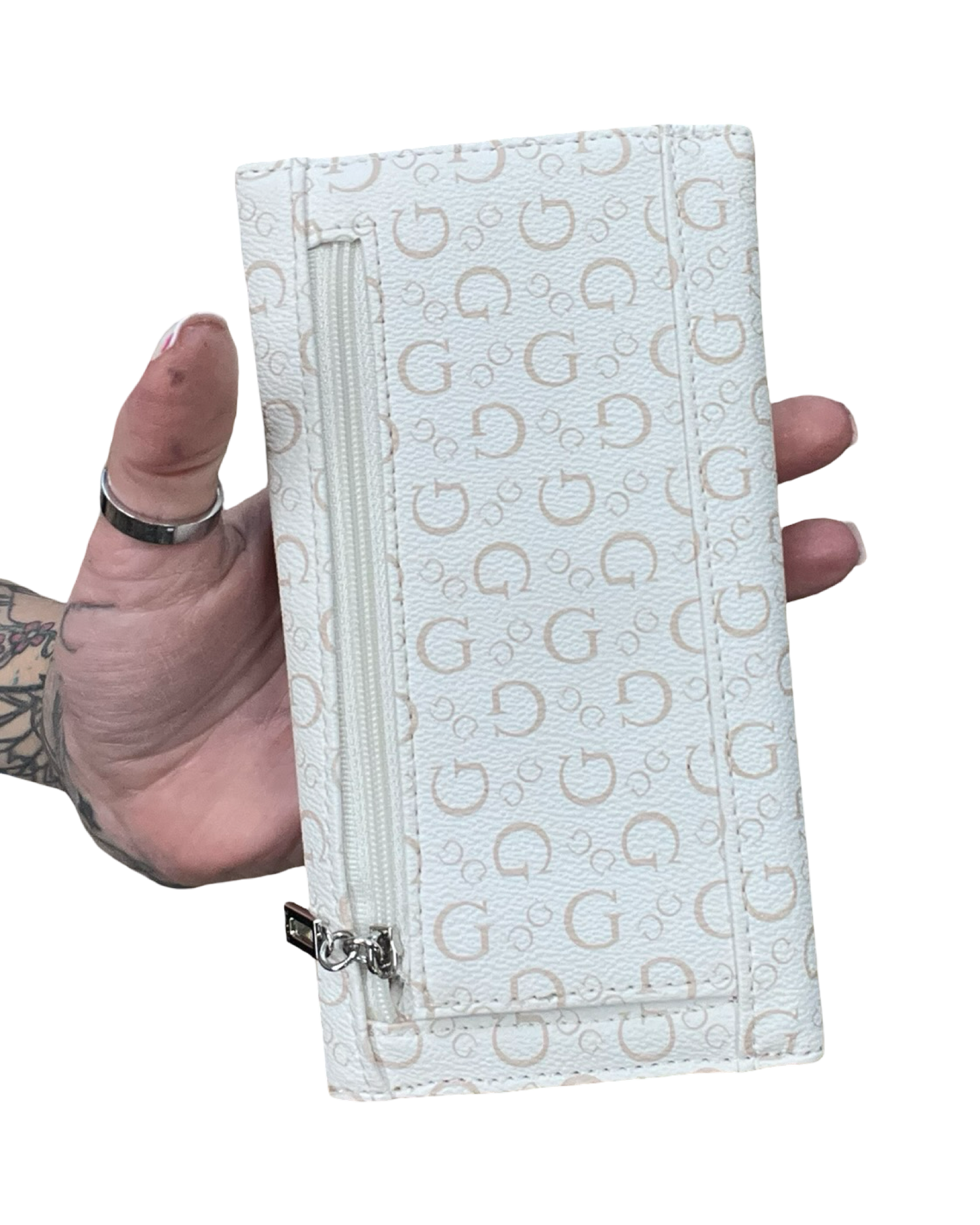 Wallet By Guess In White, Size:Medium