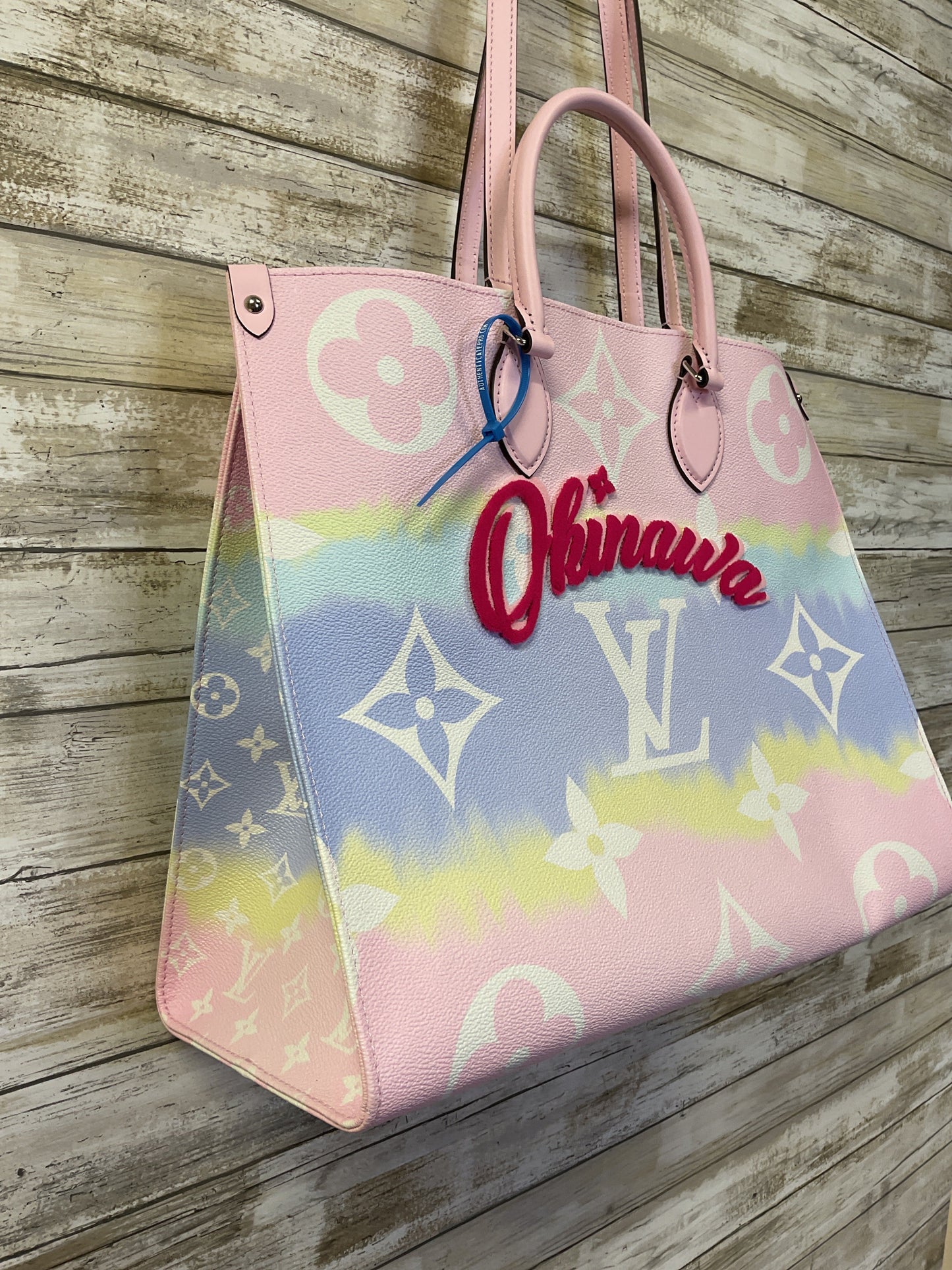 Handbag Luxury Designer By Louis Vuitton In Blue & Pink, Size:Large