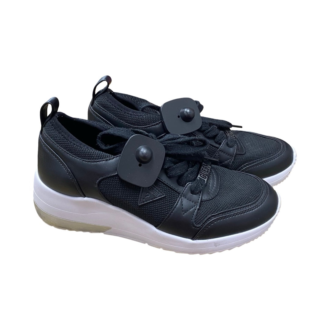 Shoes Sneakers By Guess In Black, Size:8