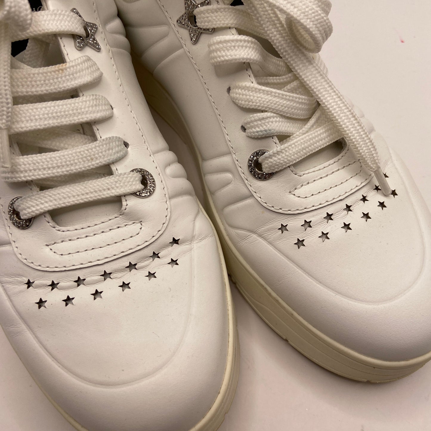 Shoes Luxury Designer By Jimmy Choo In White, Size: 9.5