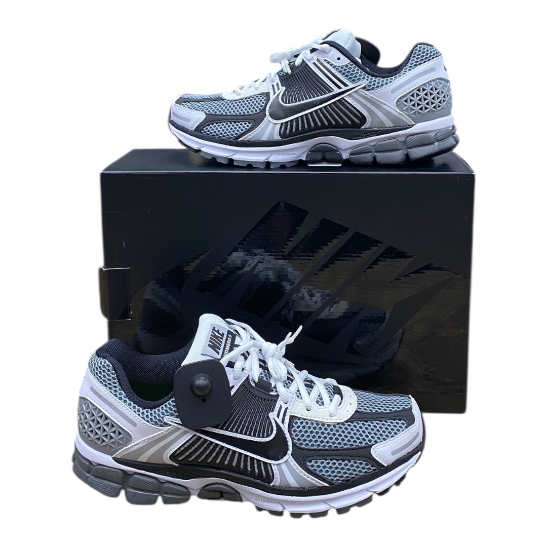 Shoes Athletic By Nike In Black & White, Size:10