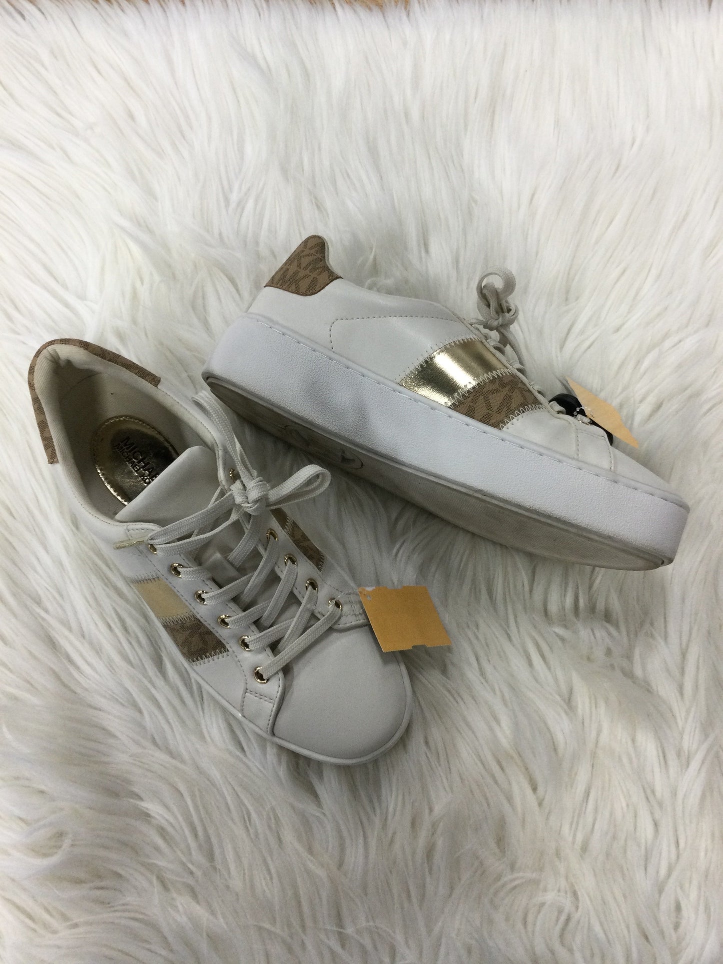 Shoes Designer By Michael Kors In Cream, Size:7