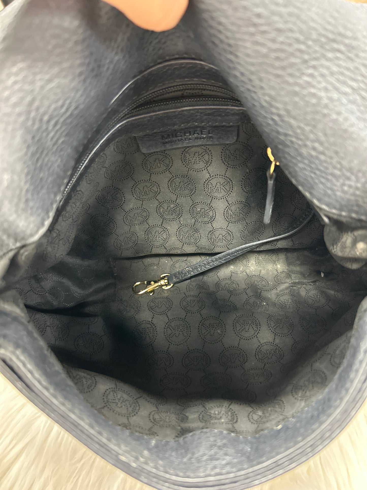 Crossbody Designer By Michael Kors In Black, Size:Small