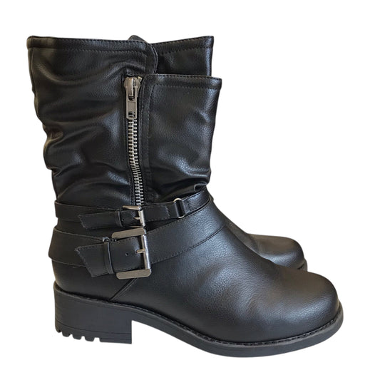 Boots Combat By Torrid In Black, Size:11
