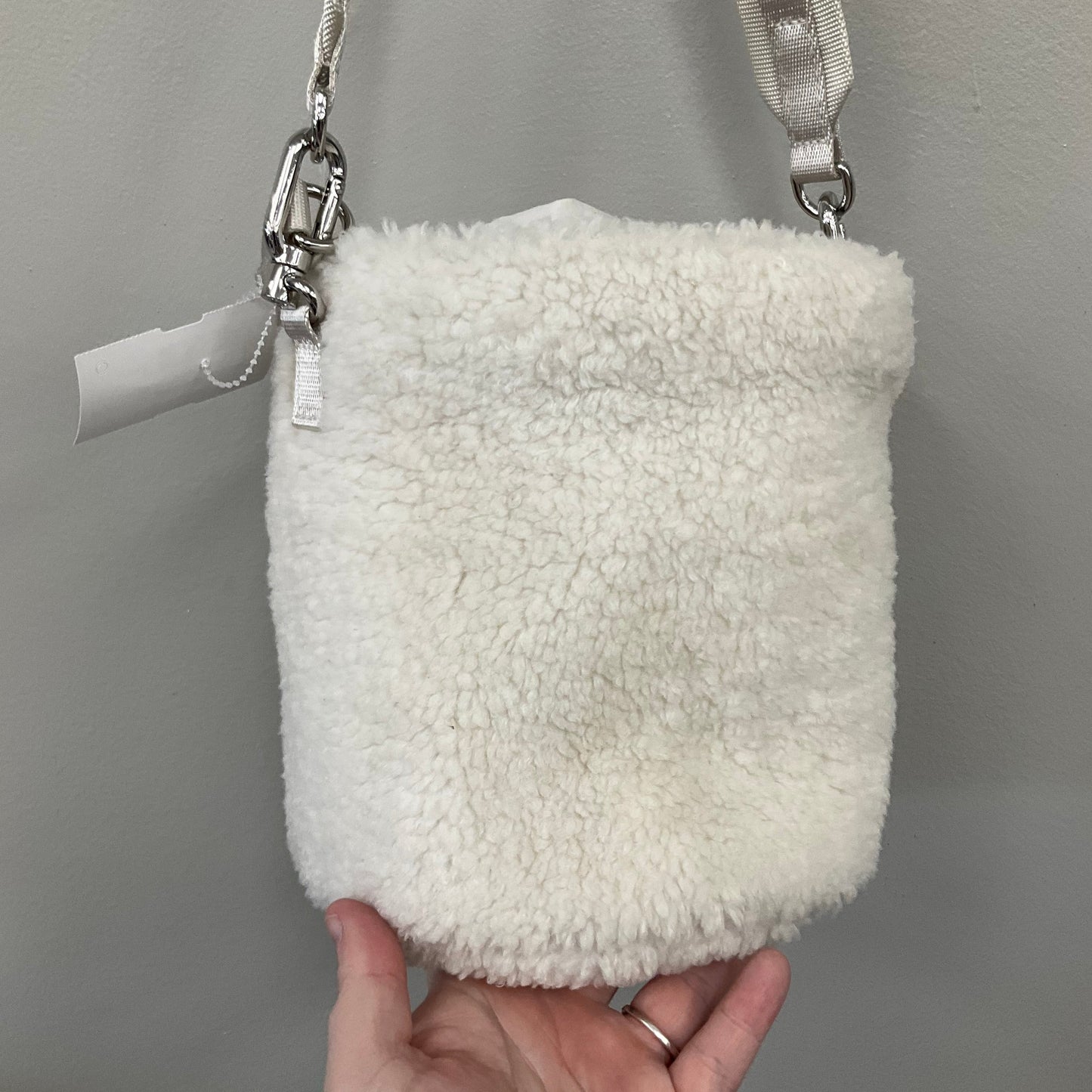 CROSSBODY by LULULEMON In WHITE, Size: SMALL