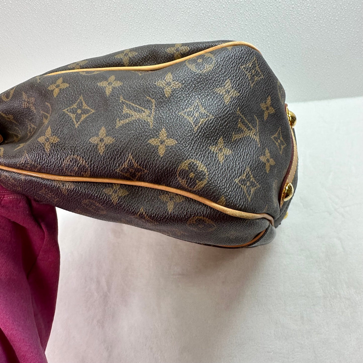 Galleria Handbag Luxury Designer By Louis Vuitton, Size: Medium
