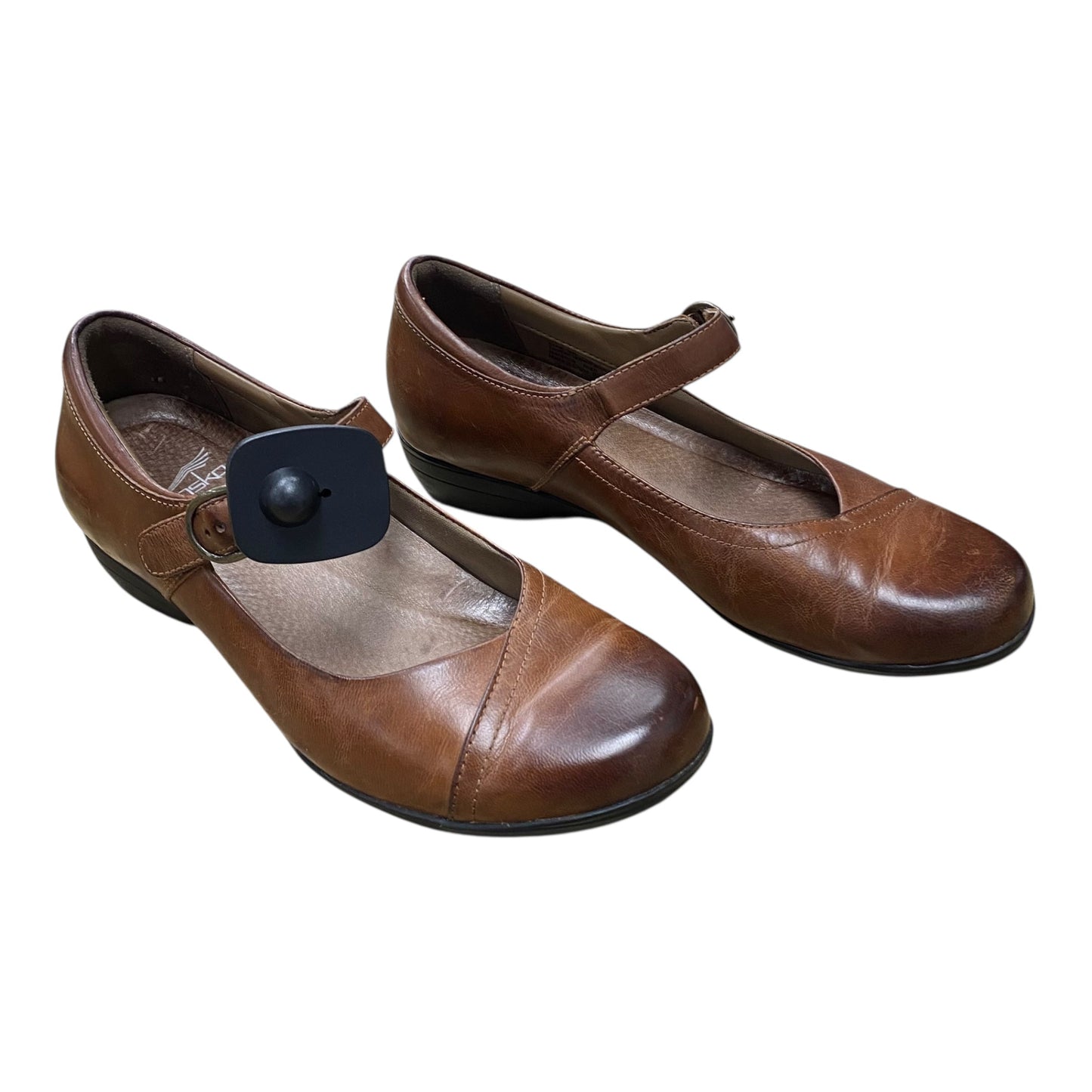 Shoes Flats By Dansko In Brown, Size:8.5