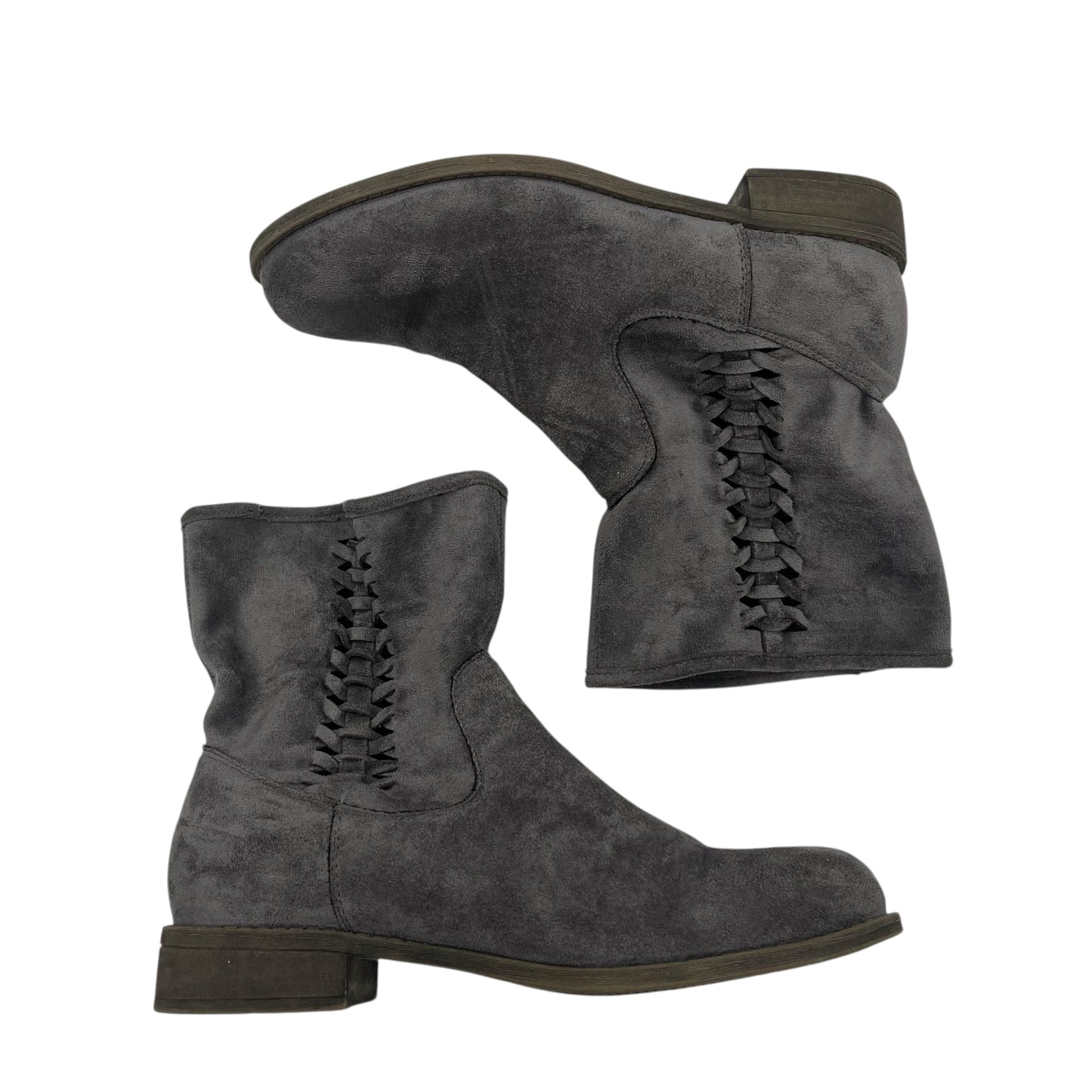 Boots Ankle Flats By Clothes Mentor In Grey, Size:8