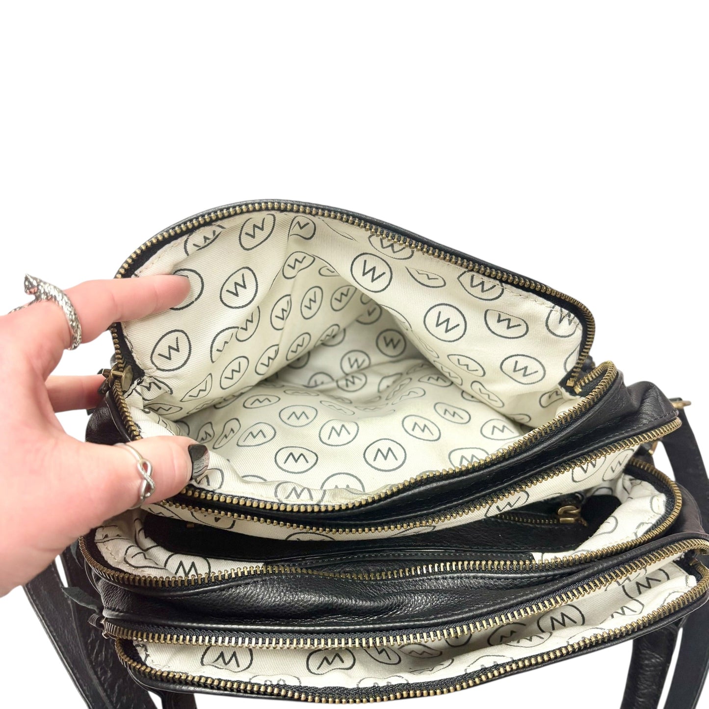 Handbag Leather By Wandererstravelco, Size: Medium