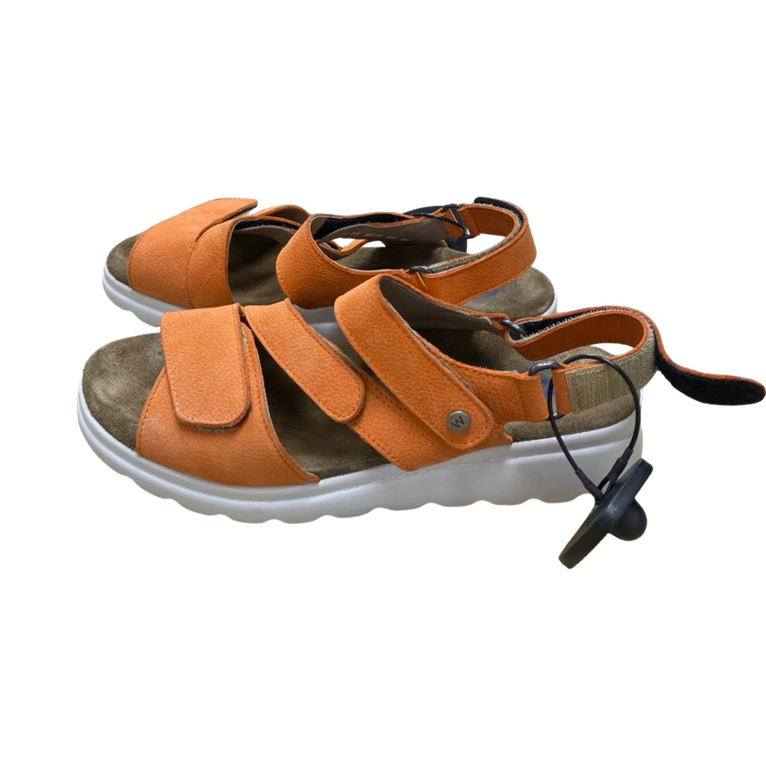 Sandals Flats By  WALLY In Orange, Size:8
