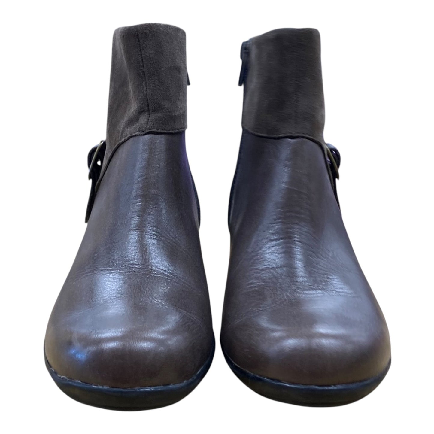 Boots Ankle Flats By Clarks In Grey, Size:5.5