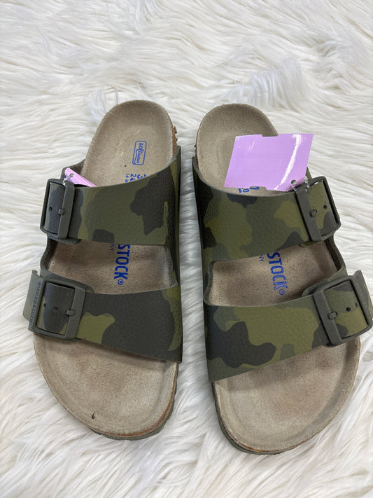 Sandals Flats By Birkenstock In Green, Size:6.5