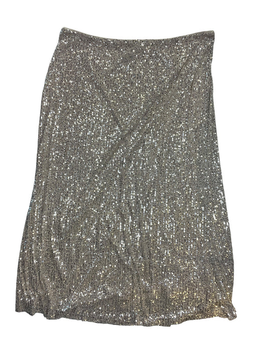 Skirt Maxi By Old Navy In Silver, Size:2X