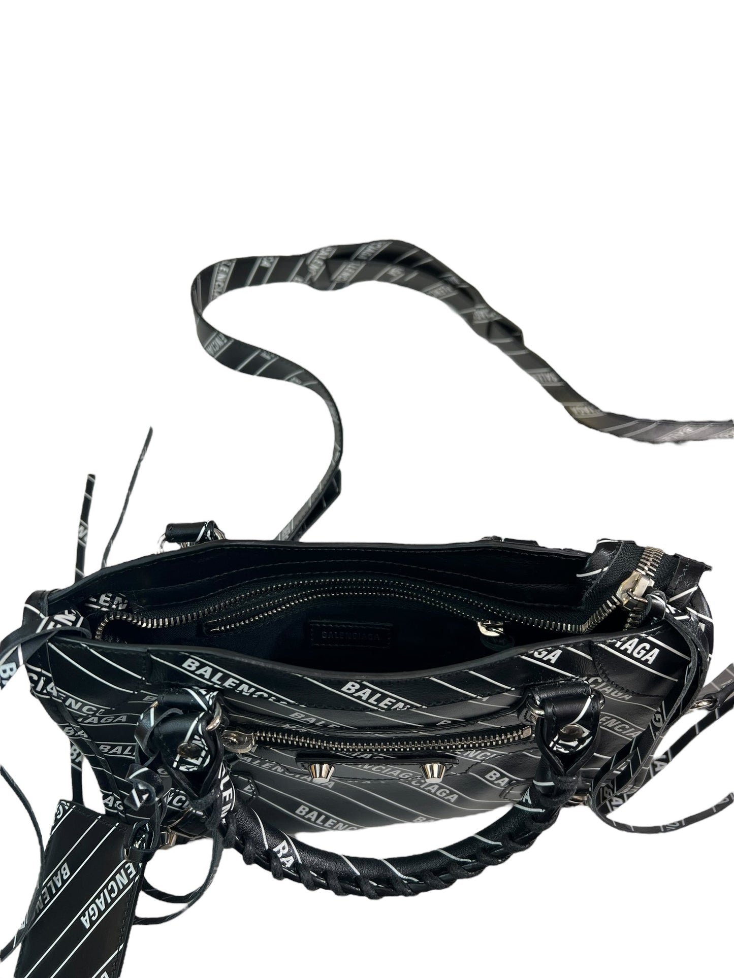 Handbag Luxury Designer By Balenciaga, Size: Medium