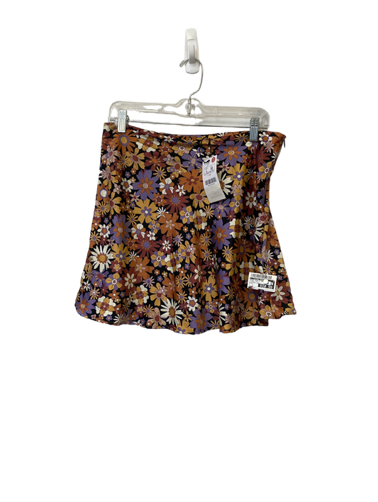 Skirt Mini & Short By Clothes Mentor  Size: L