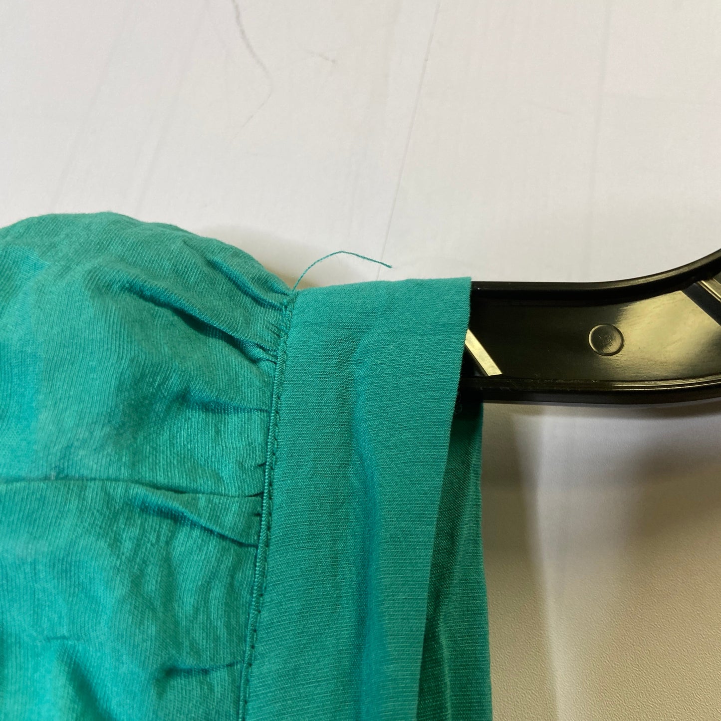 Top Sleeveless By Favlux In Teal, Size: M