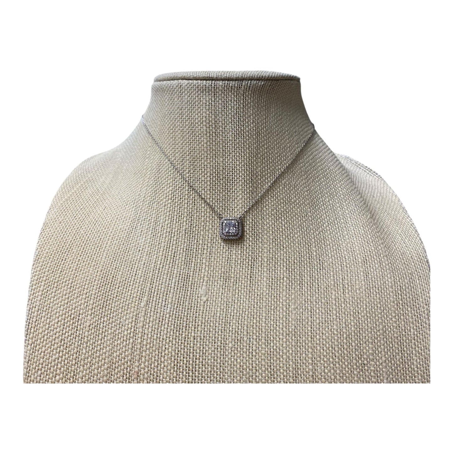 Necklace Sterling Silver  In Silver