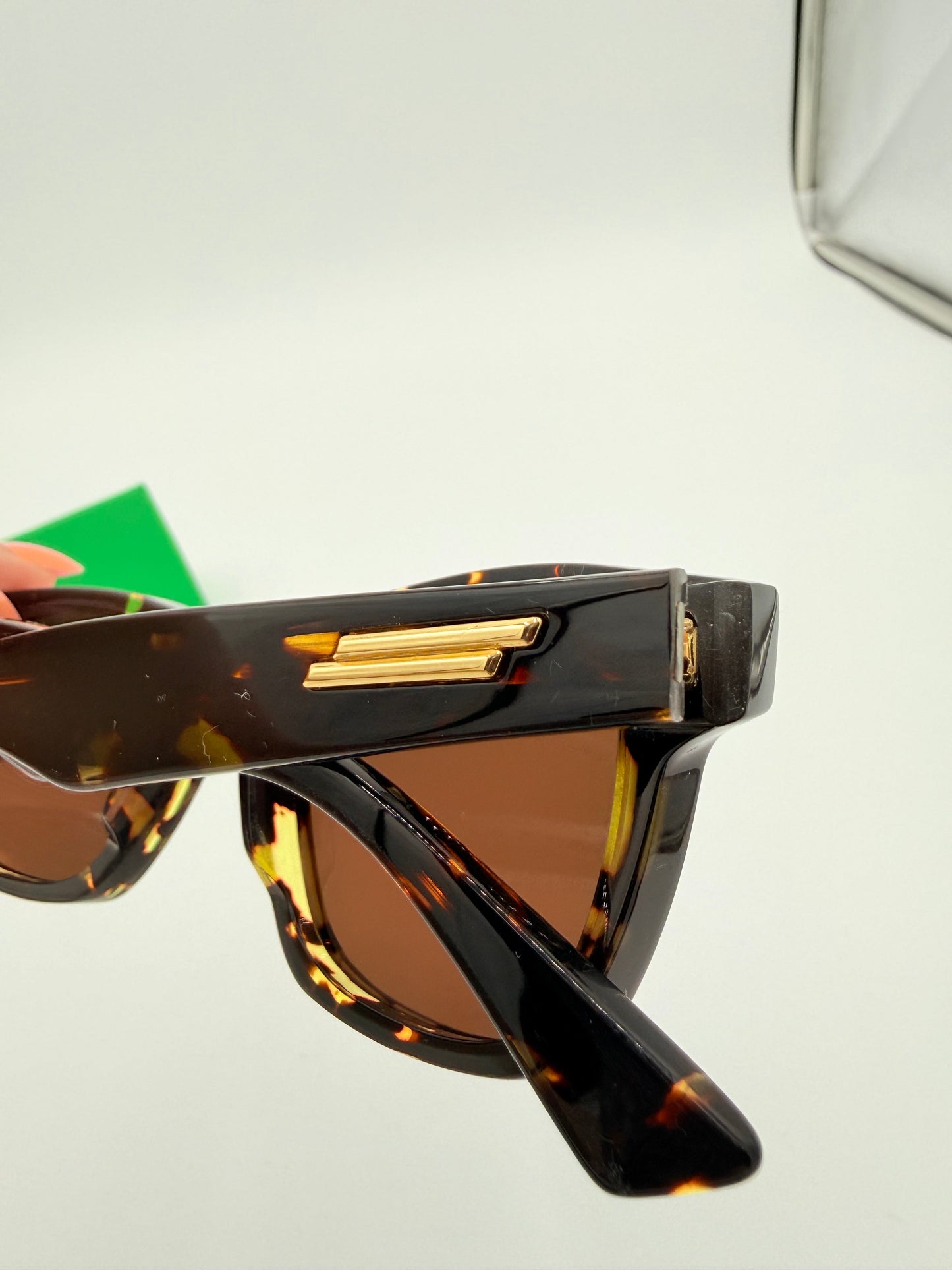 Sunglasses Luxury Designer By Bottega Veneta In Tortoise Shell Print