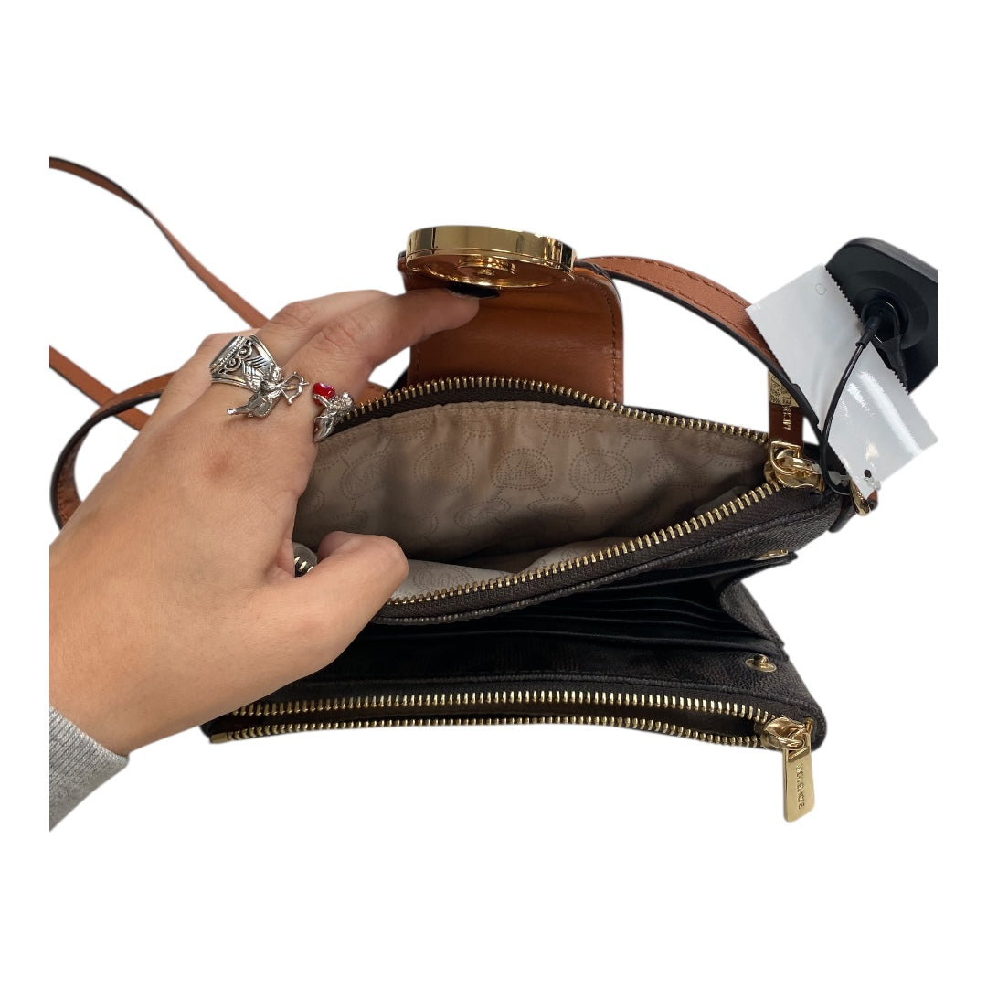 Handbag Designer By Michael Kors In Brown, Size:Small