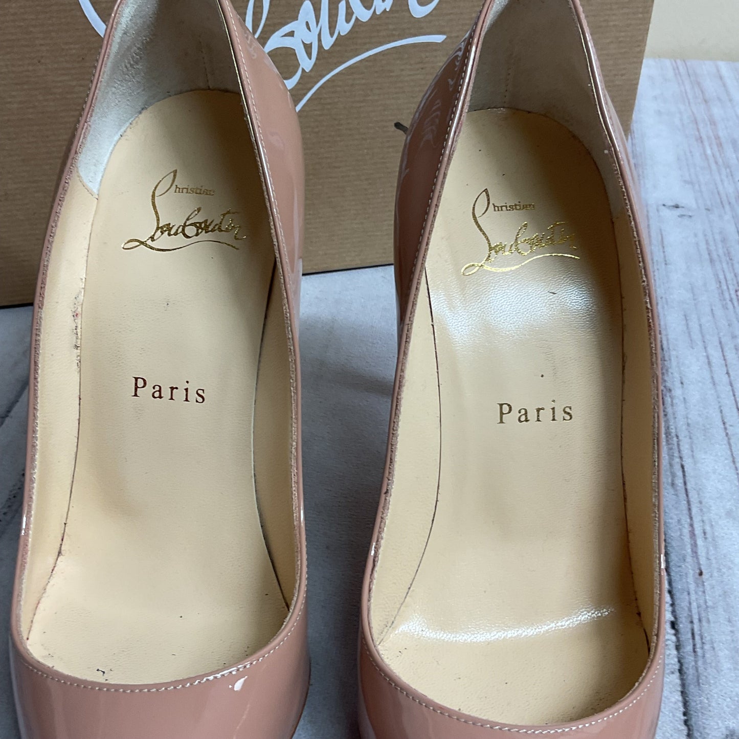 Shoes Luxury Designer By Christian Louboutin In Tan, Size:35.5
