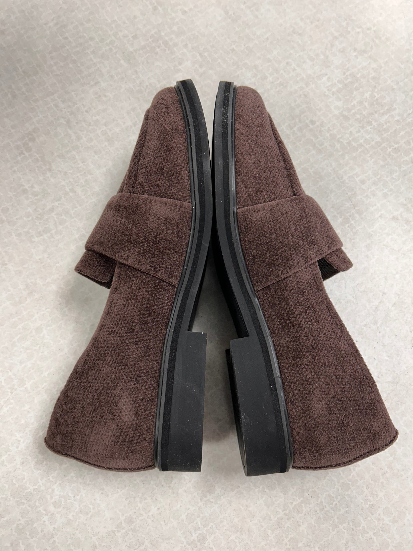 Shoes Flats By Vivaia In Brown, Size:7