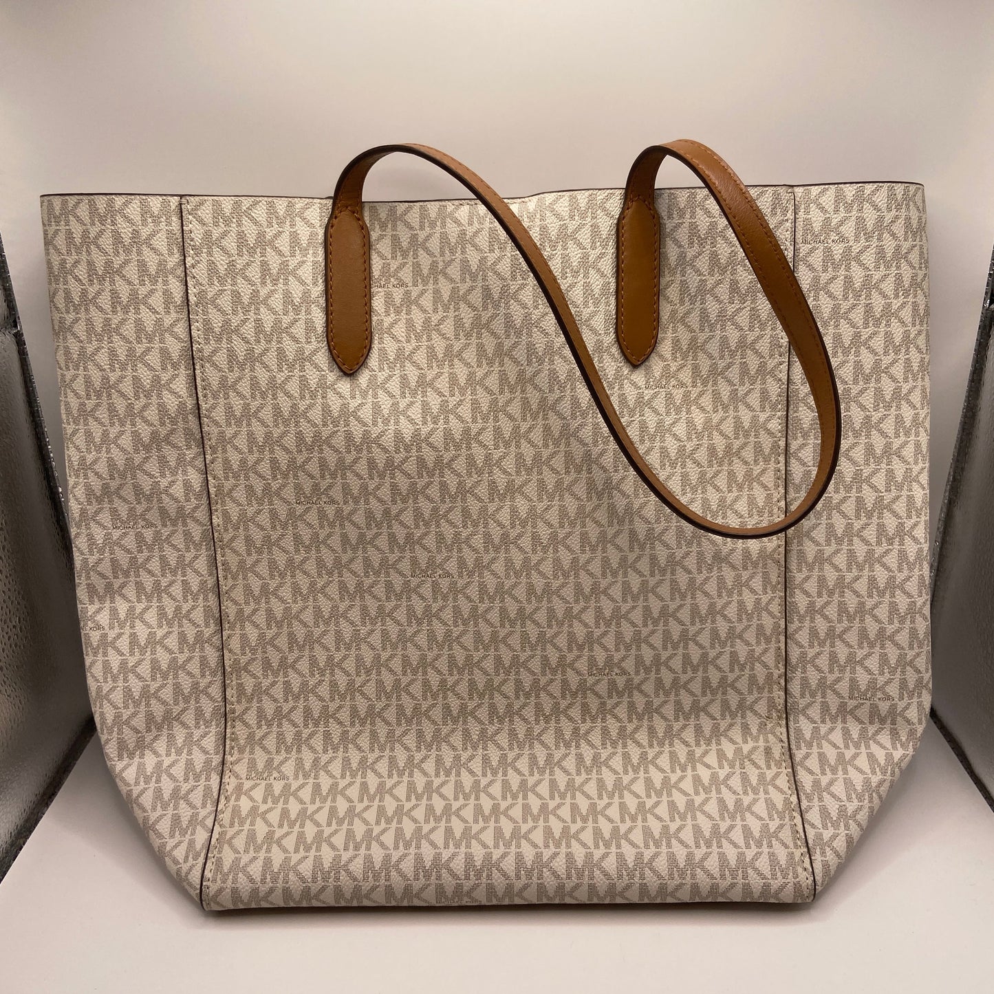 Tote Designer By Michael By Michael Kors, Size: Medium