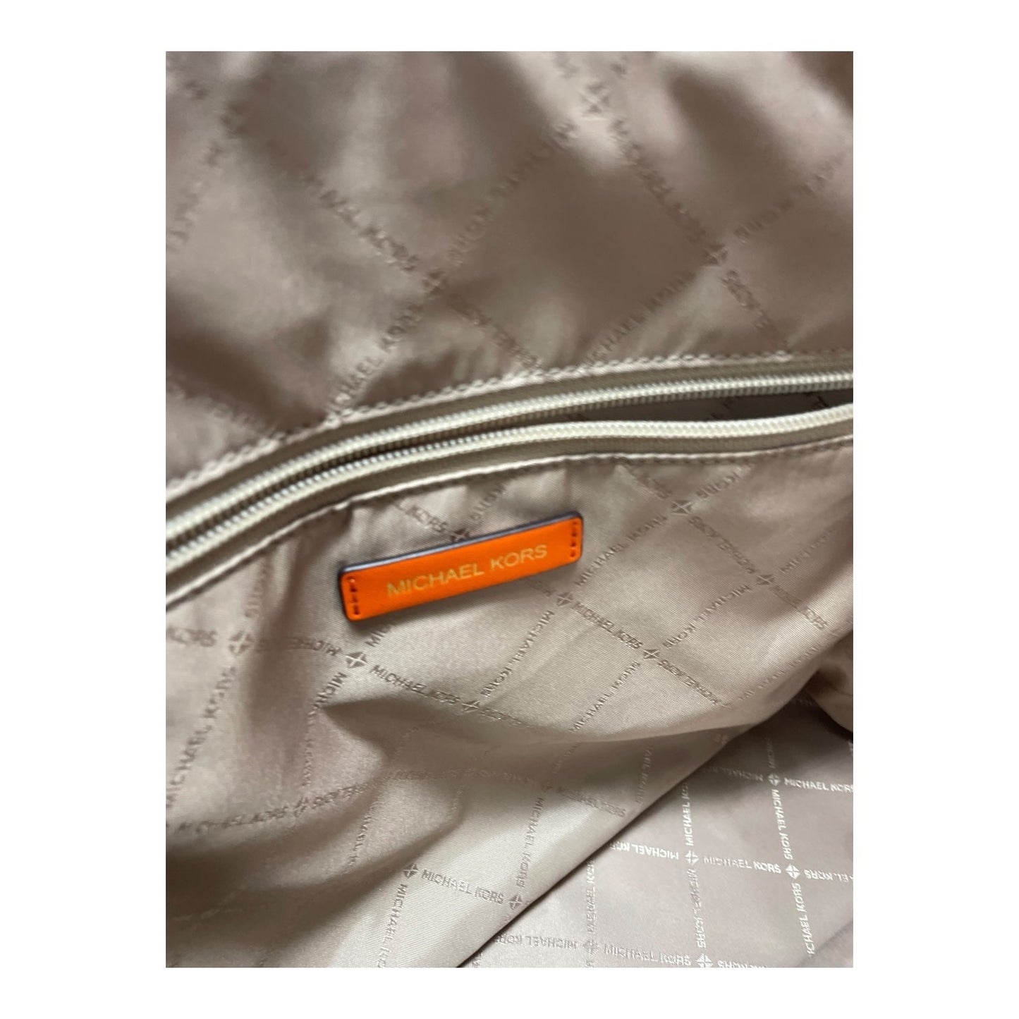 Handbag Designer By Michael Kors, Size: Medium