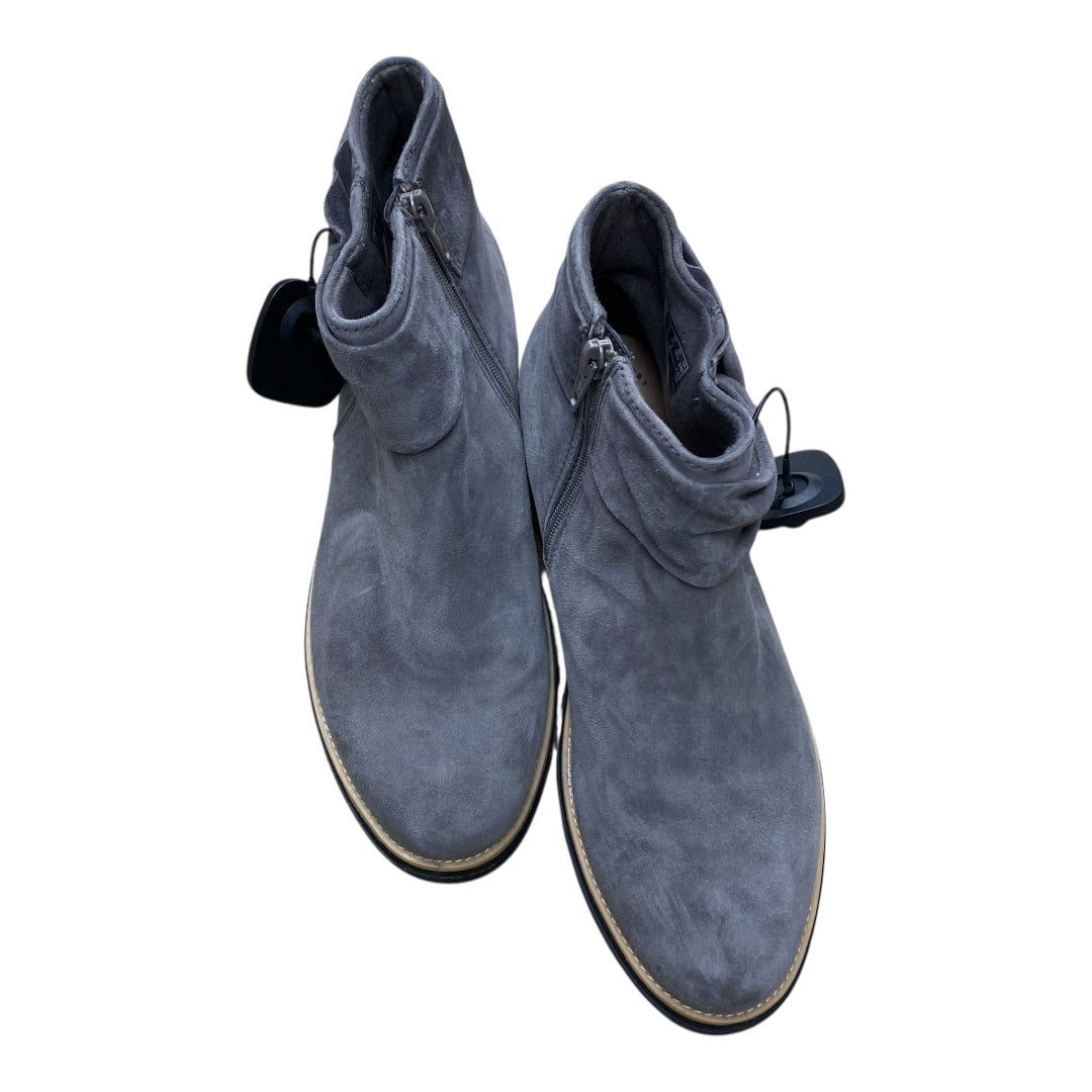 Boots Ankle Flats By Clarks In Grey, Size:8.5