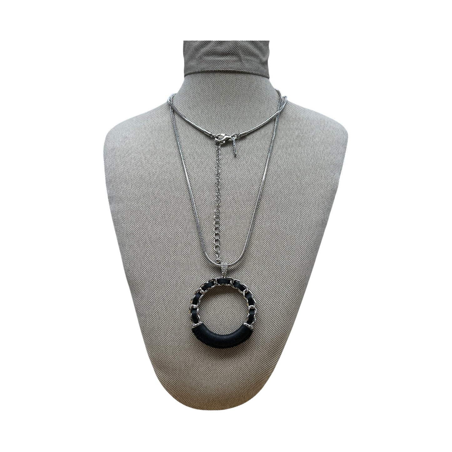 NECKLACE PENDANT by WHITE HOUSE BLACK MARKET In SILVER