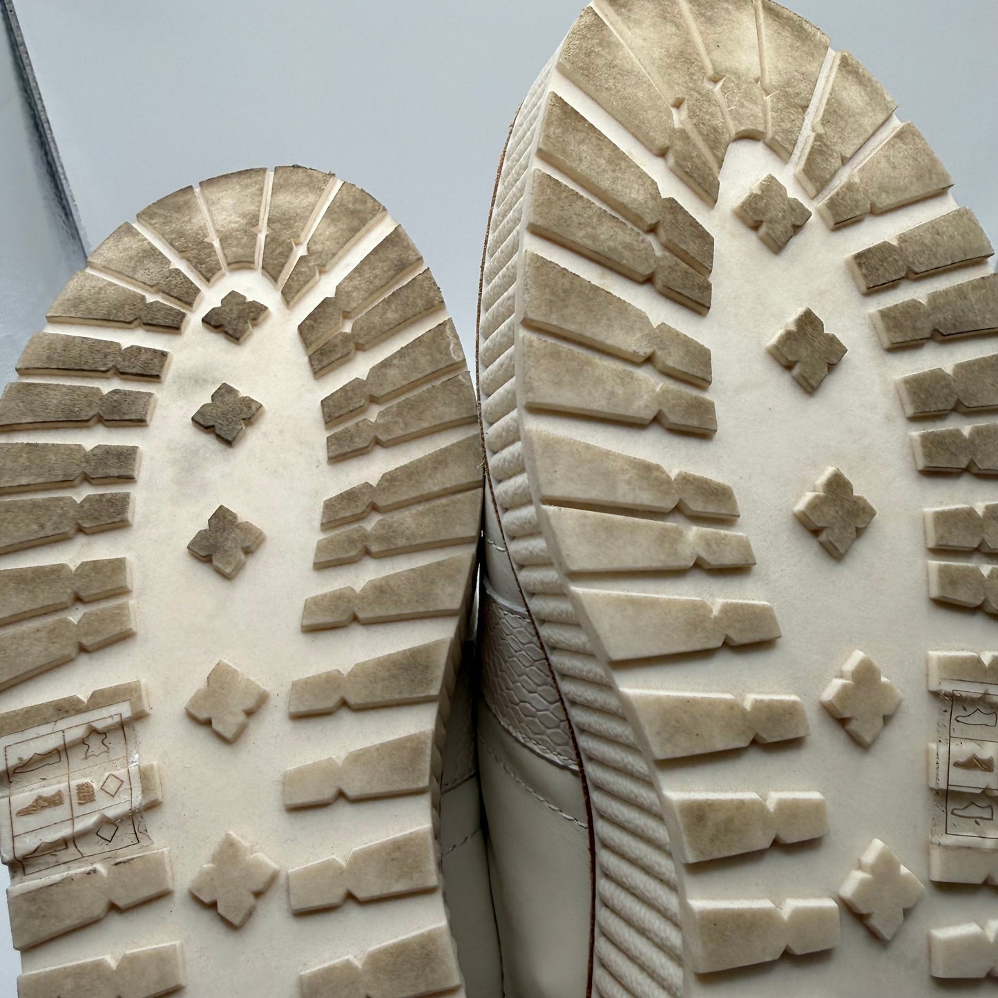 Shoes Heels Platform By Dolce Vita In White, Size: 11