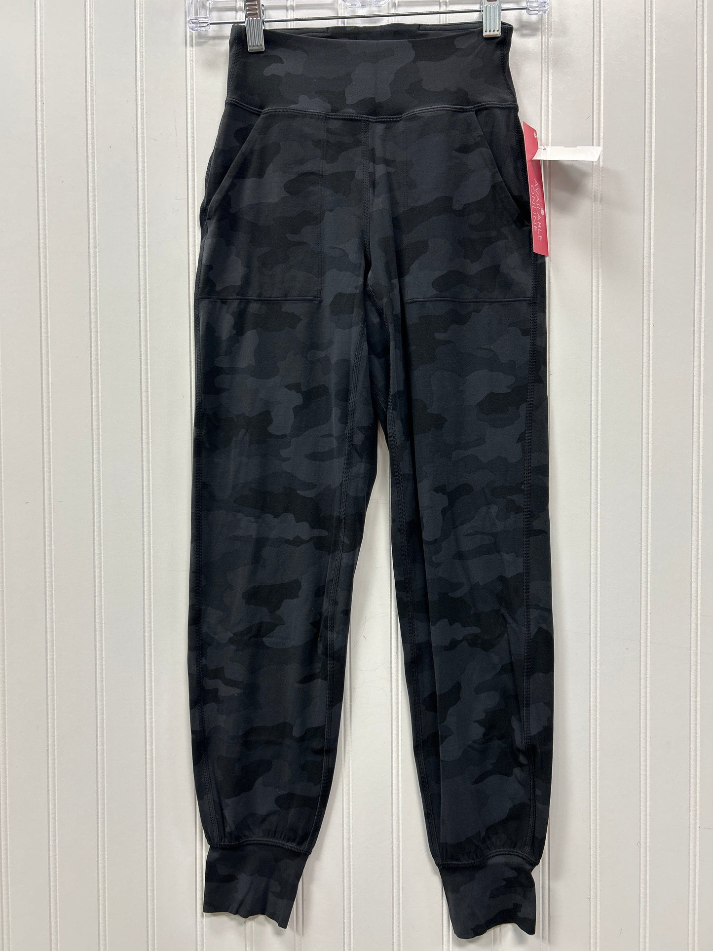 Athletic Leggings By Lululemon In Grey, Size:2
