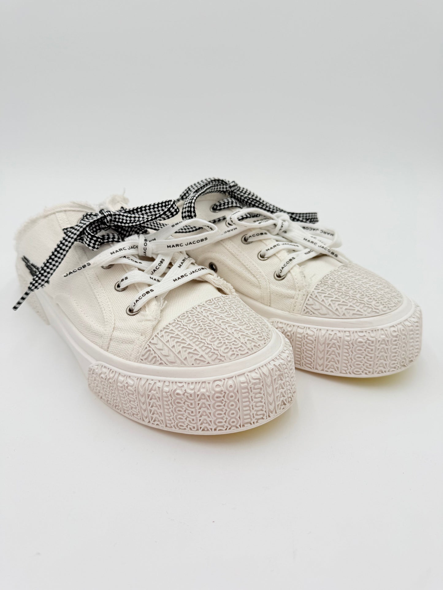 Shoes Luxury Designer By Marc Jacobs In White, Size:10