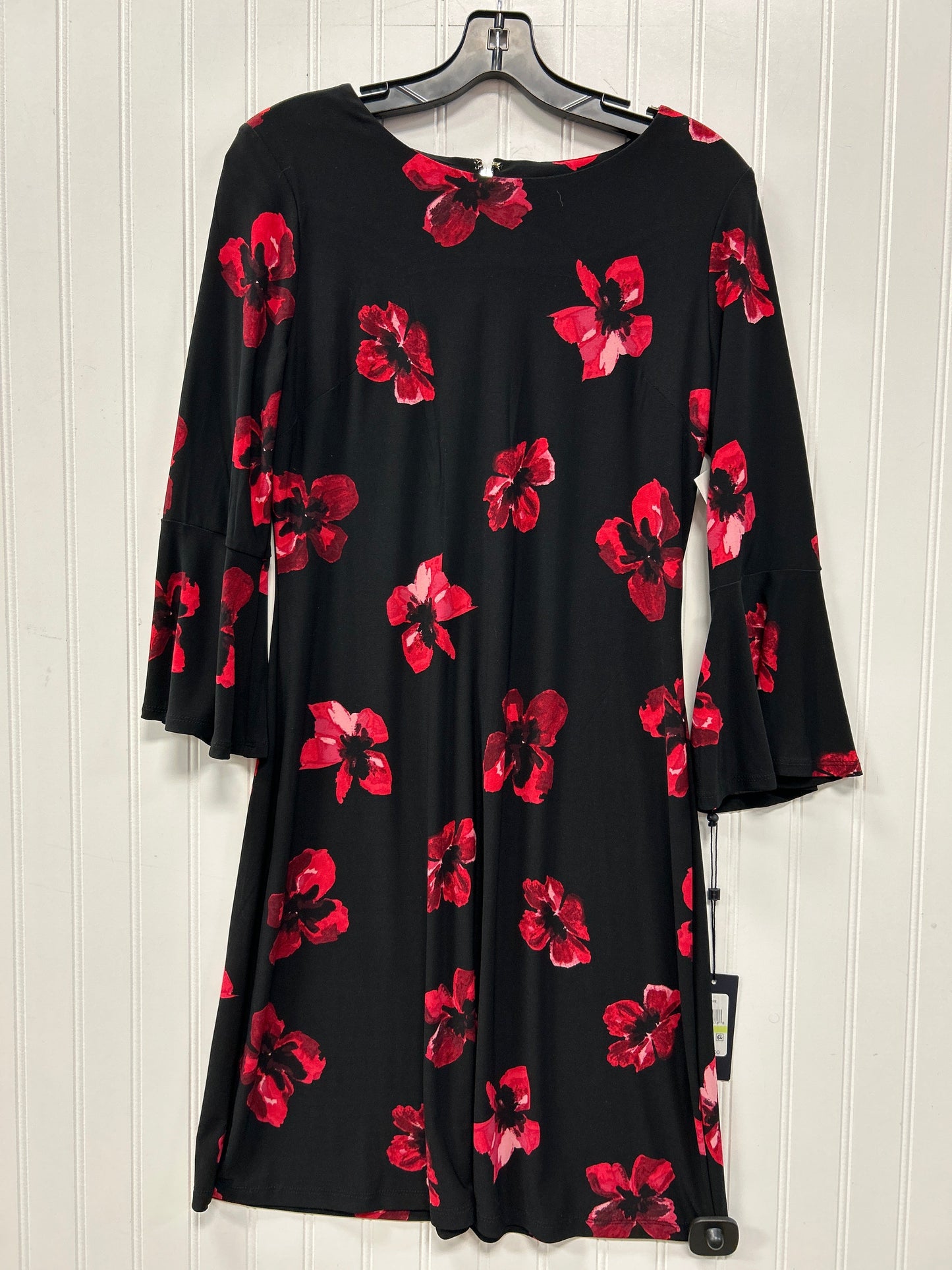 Dress Casual Short By Tommy Hilfiger In Black, Size:4