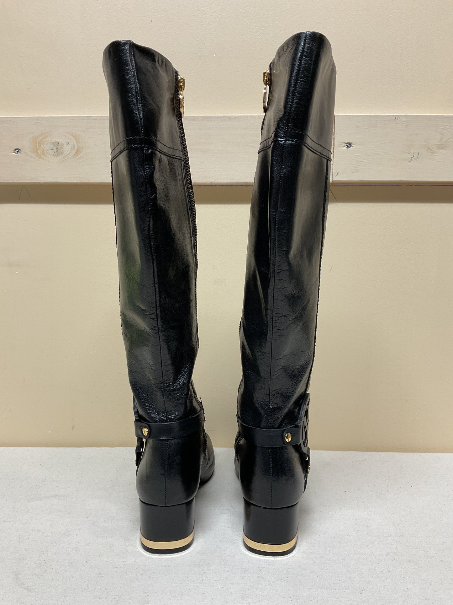 Boots Designer By Tory Burch In Black, Size:7