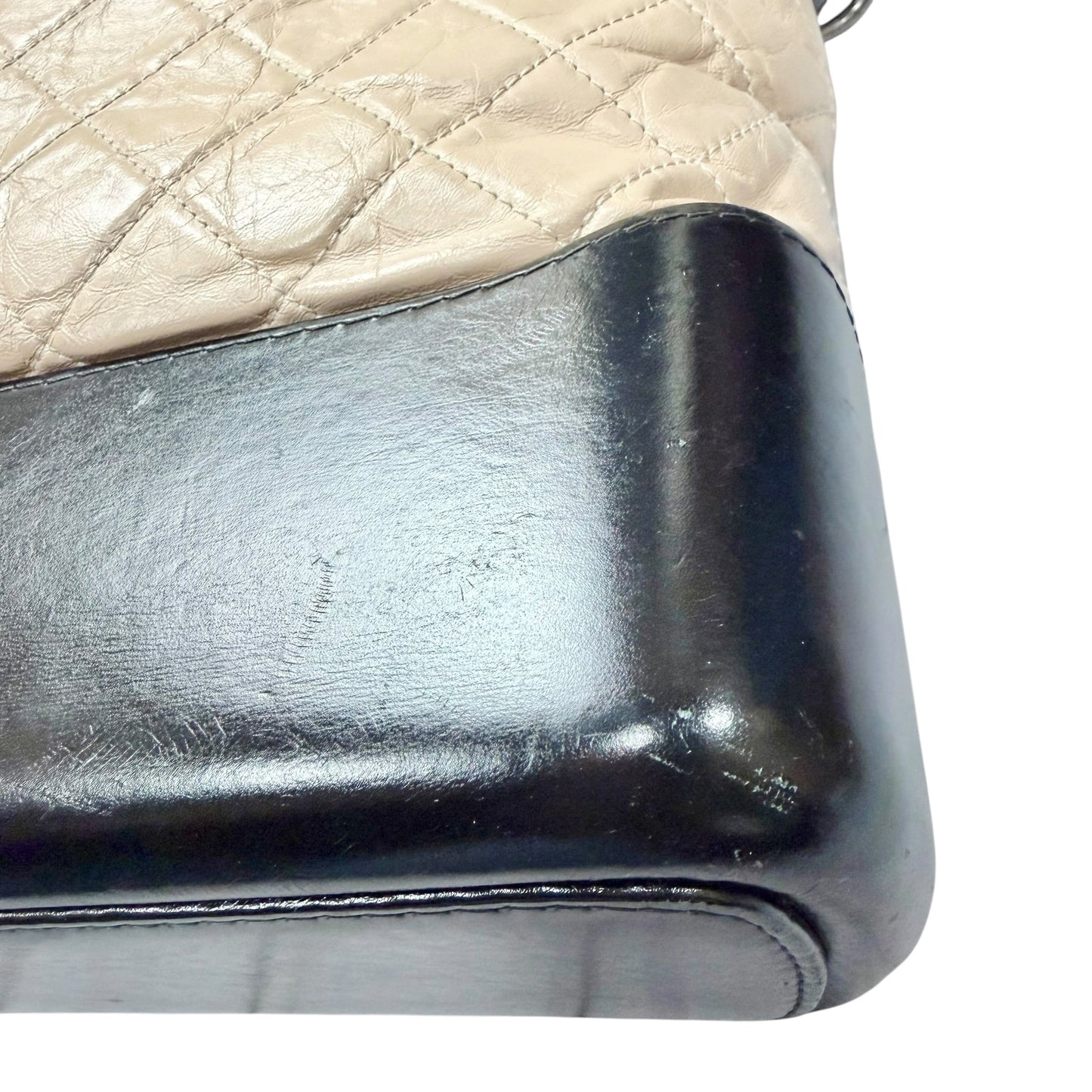 Handbag Luxury Designer By Chanel, Size: Medium