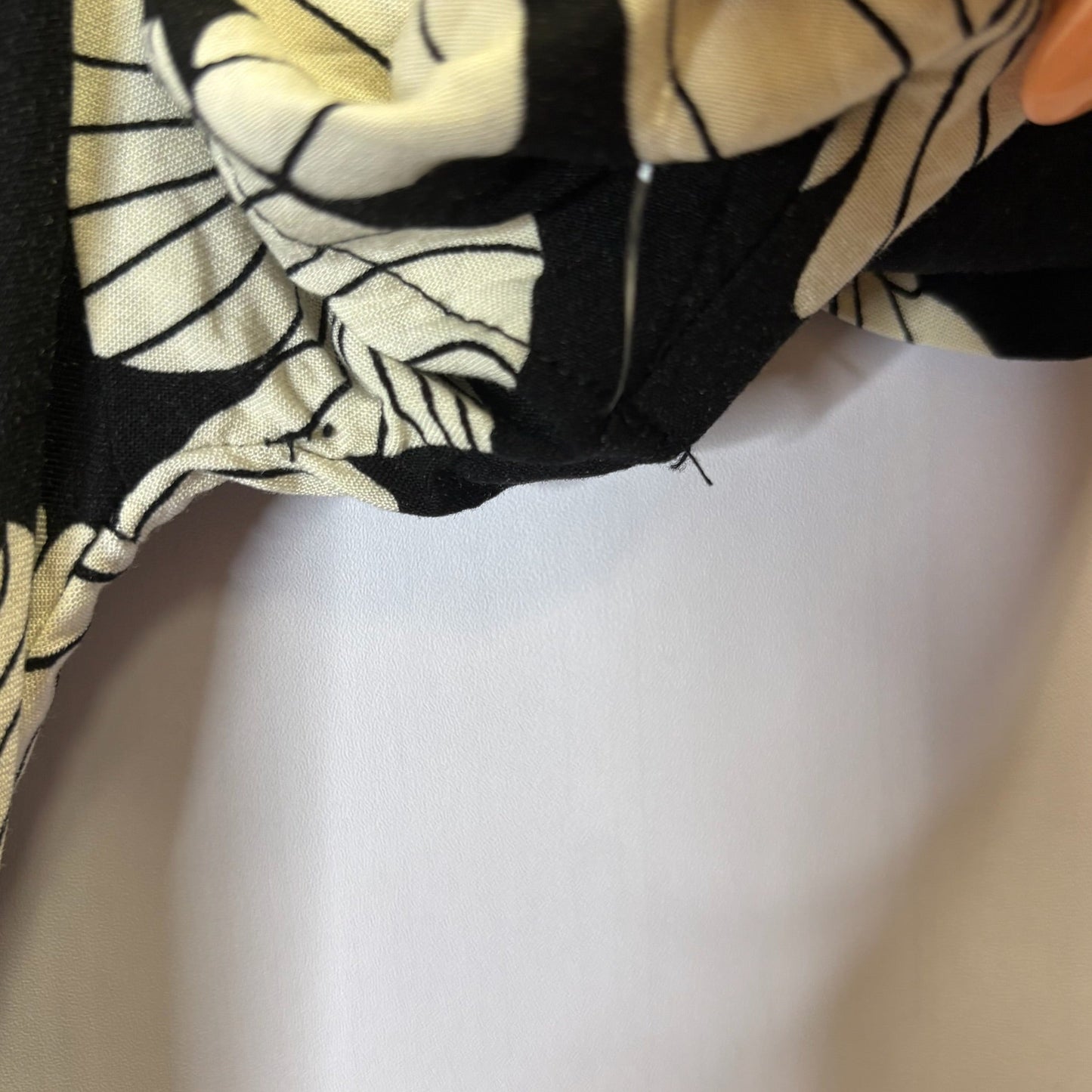 Dress Casual Maxi By H&m In Black, Size: Xl