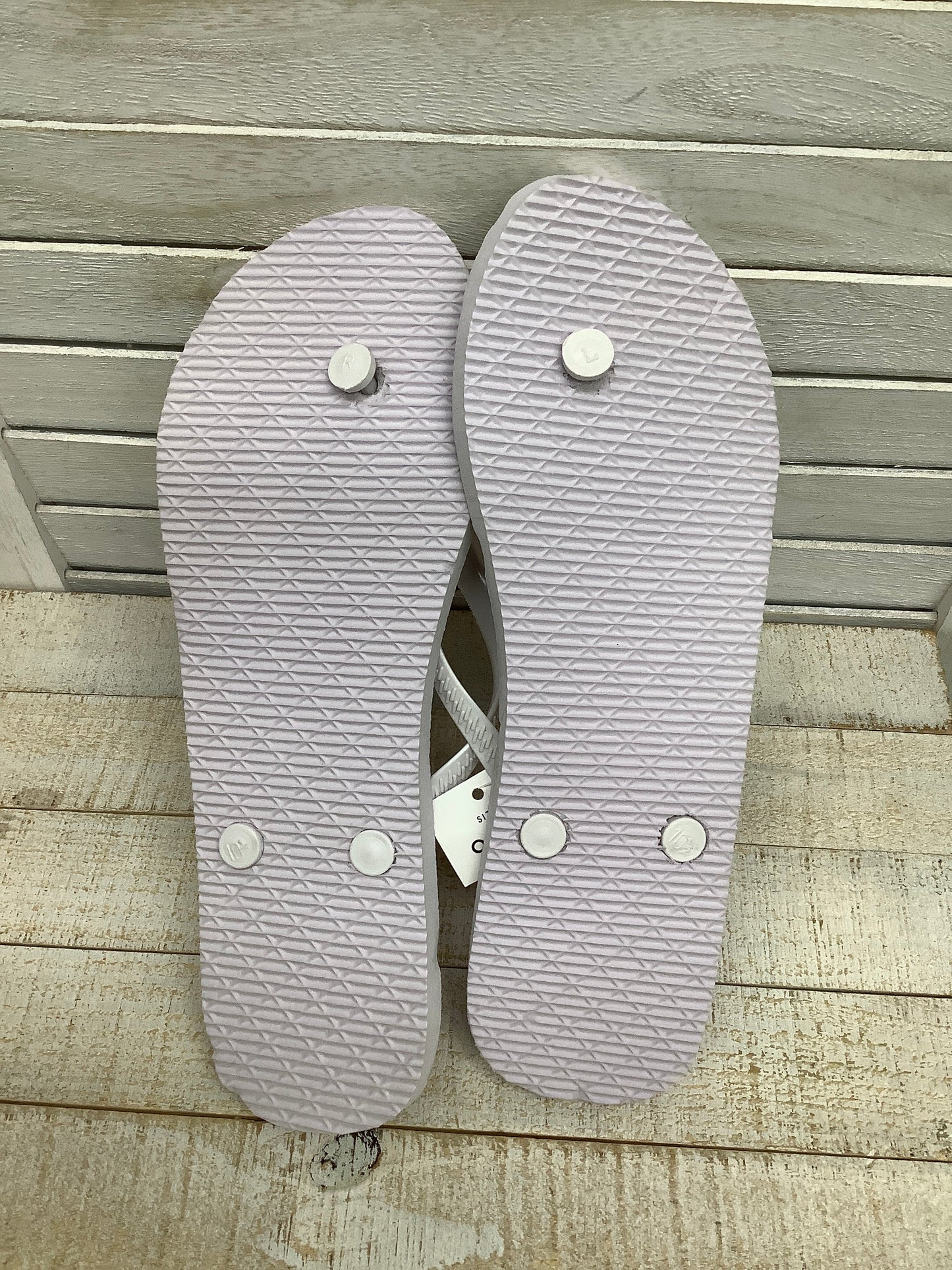 Sandals Flip Flops By Clothes Mentor  Size: 10.5