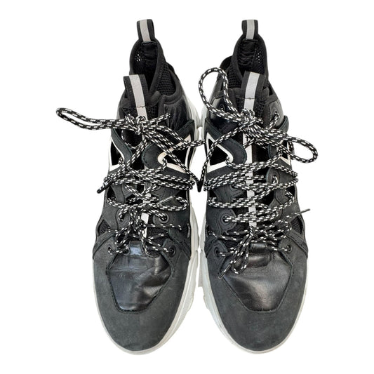 Shoes Luxury Designer By Alexander Mcqueen In Black & White, Size:9